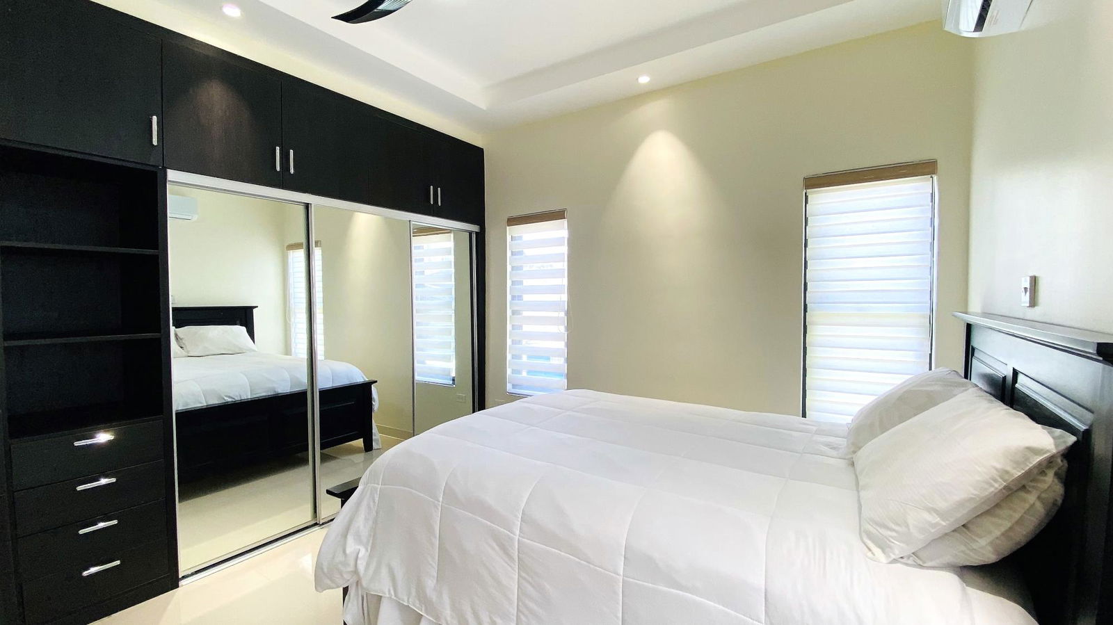 Luxury-3-Bedroom-Home-for-Sale-in-Ocho-Rios-Jamaica-Pyramid-Point Twentieth image of 73- Pyramid Point in Ocho Rios, St. Ann, Jamaica - property is For Sale