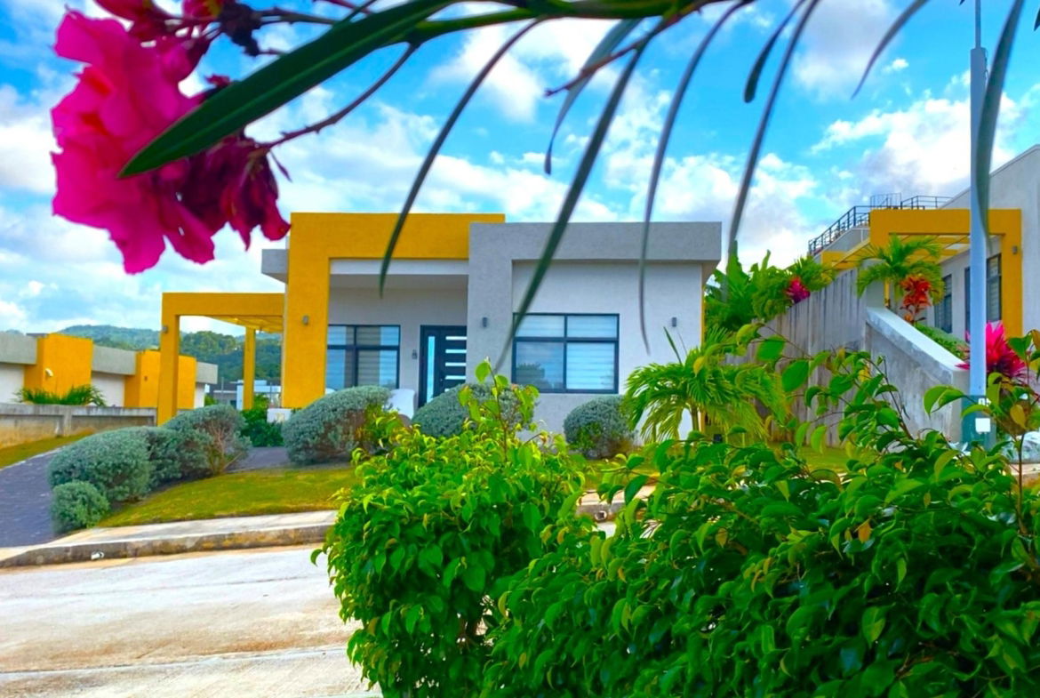 Thirtieth image of 73- Pyramid Point in Ocho Rios, St. Ann, Jamaica - property is For Sale