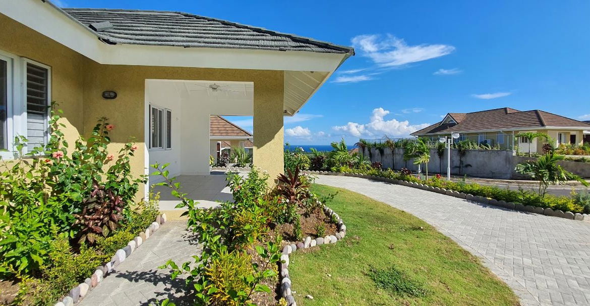 Twenty-Second image of 818 Seagrape Ave, Richmond in St. Ann's Bay, St. Ann, Jamaica - property is For Rent