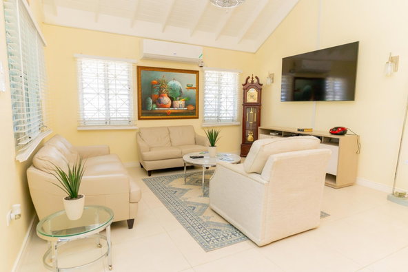 Eighth image of 1004- Callaloo Avenue in Laughlands, St. Ann, Jamaica - property is For Rent