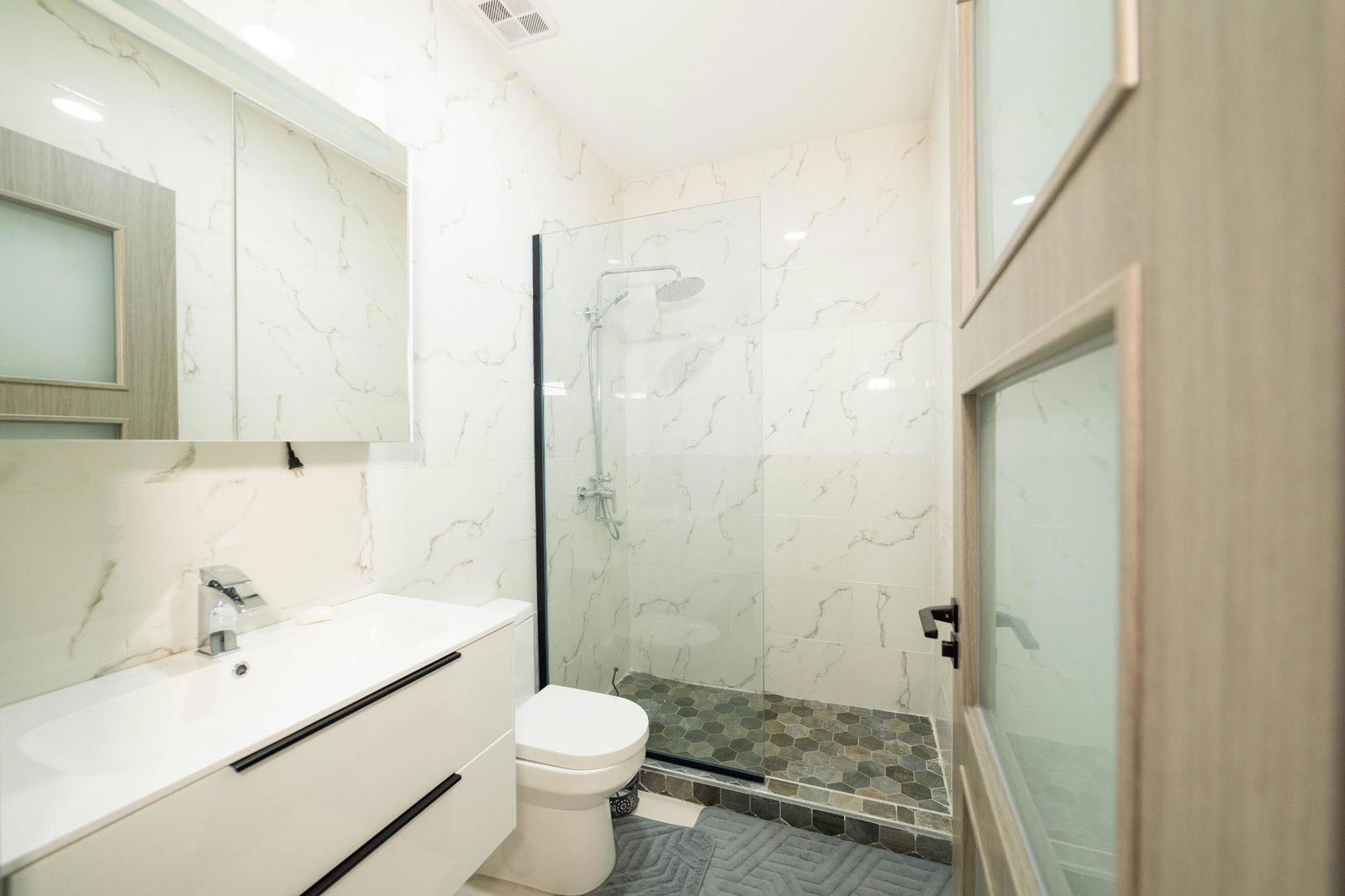 Luxury-3-Bedroom-Townhouse-for-Sale-at-Ocho-Rios-Country-Club-St.-Ann-Jamaica Thirteenth image of 82 Ocho Rios Country Club in Ocho Rios, St. Ann, Jamaica - property is For Sale