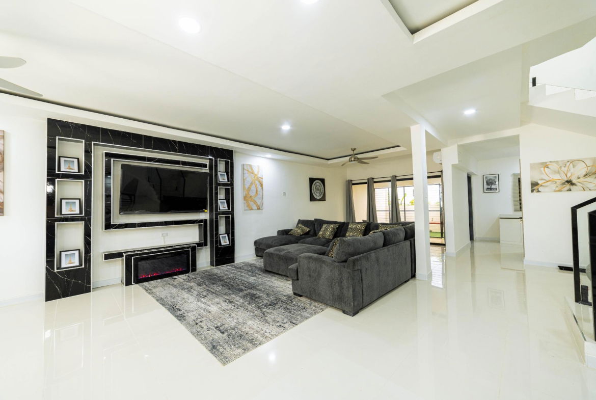 Third image of 82 Ocho Rios Country Club in Ocho Rios, St. Ann, Jamaica - property is For Sale