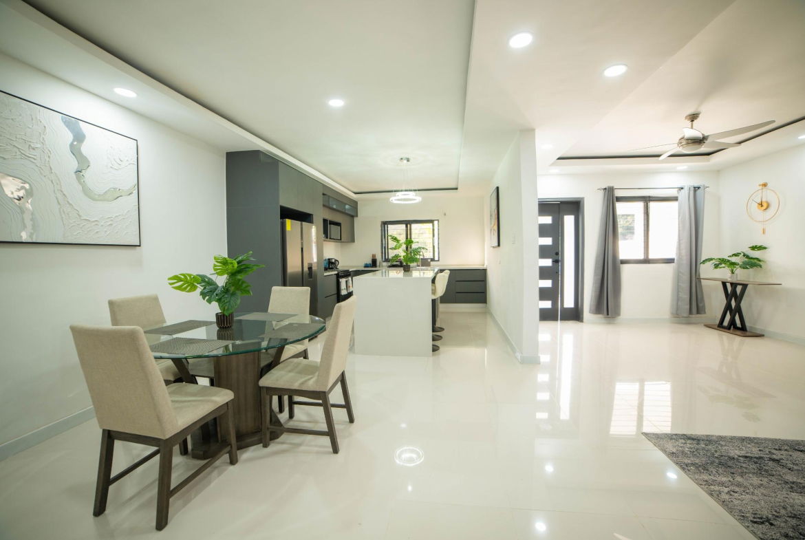 Eighth image of 82 Ocho Rios Country Club in Ocho Rios, St. Ann, Jamaica - property is For Sale