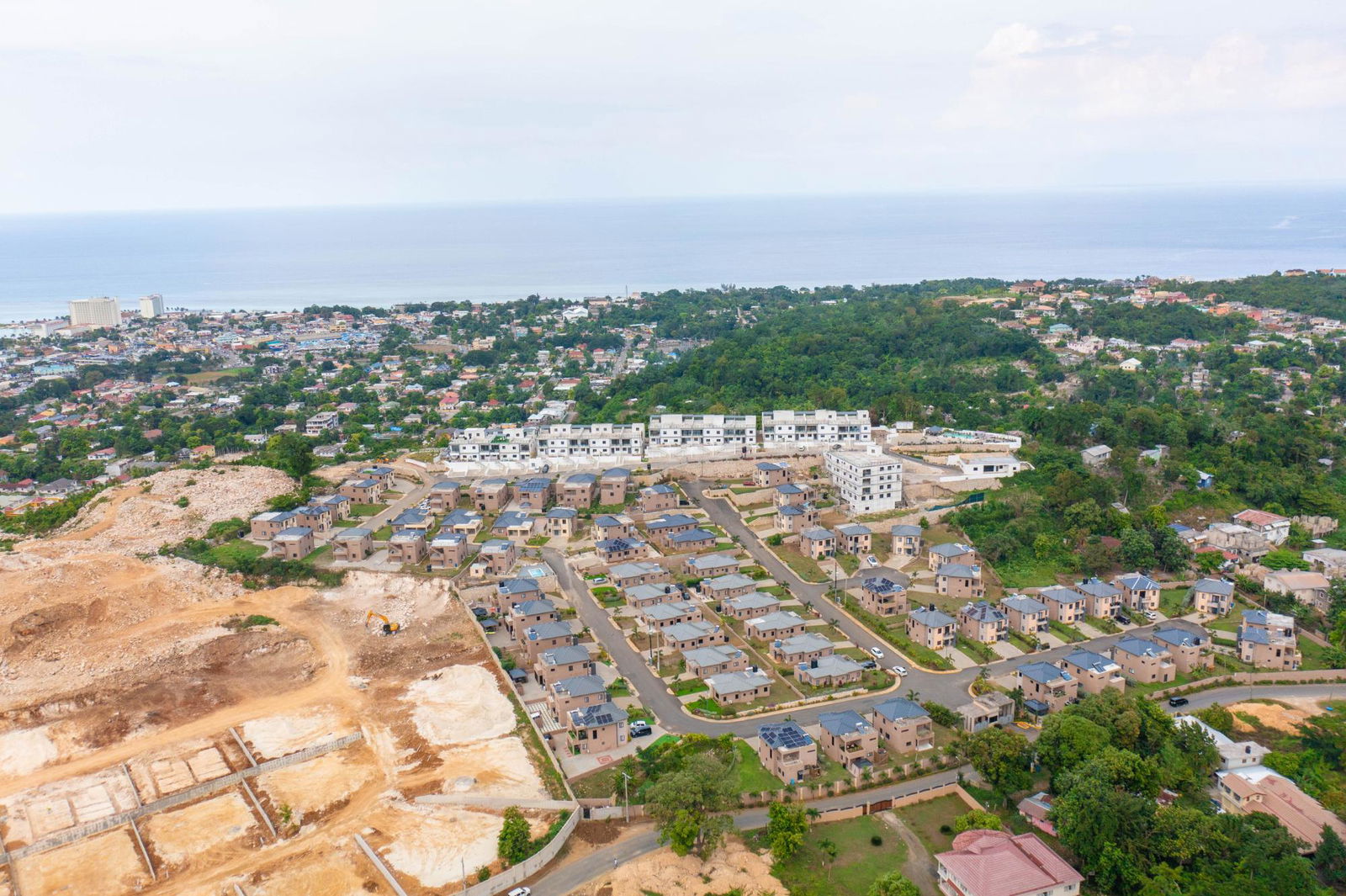 Luxury-3-Bedroom-Townhouse-for-Sale-in-Ocho-Rios-Country-Club-St.-Ann-Jamaica Twenty-Ninth image of 81- Ocho Rios Country Club in Ocho Rios, St. Ann, Jamaica - property is For Sale
