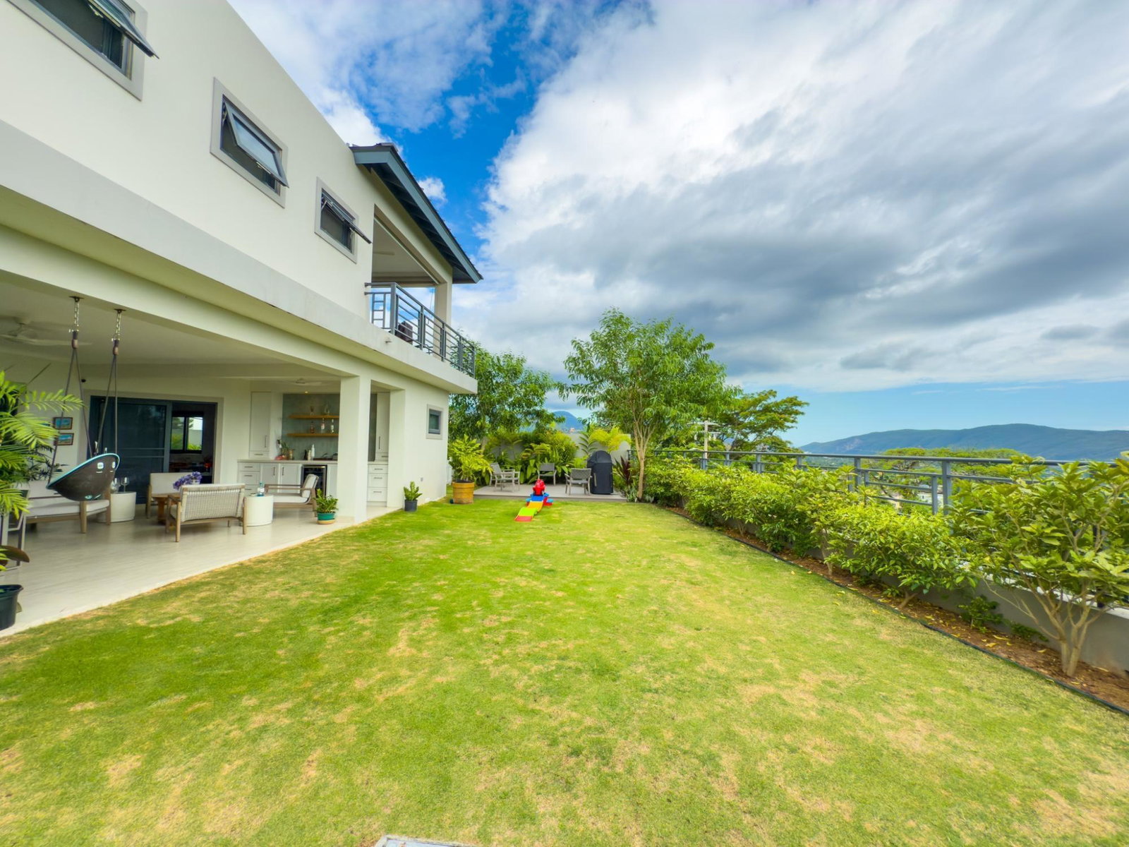 Second image of 5-1a Tavistock Terrace in Kingston 6, St. Andrew, Jamaica - property is For Rent