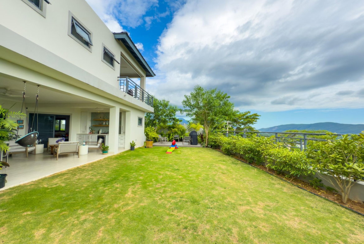 First image of 5-1a Tavistock Terrace in Kingston 6, St. Andrew, Jamaica - property is For Sale