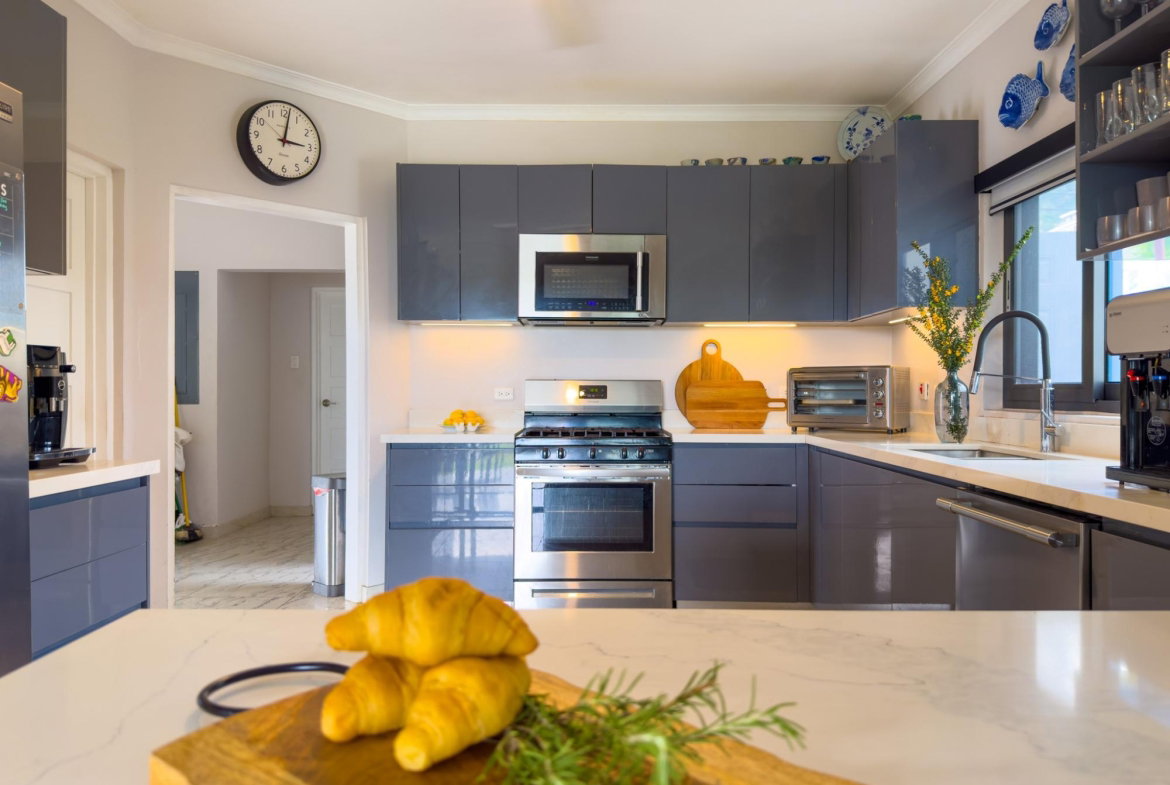 Twenty-Eighth image of 5-1a Tavistock Terrace in Kingston 6, St. Andrew, Jamaica - property is For Sale