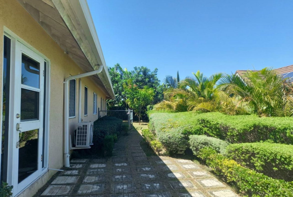 Eleventh image of 671 Mahoe Drive in Richmond, St. Ann, Jamaica - property is For Rent