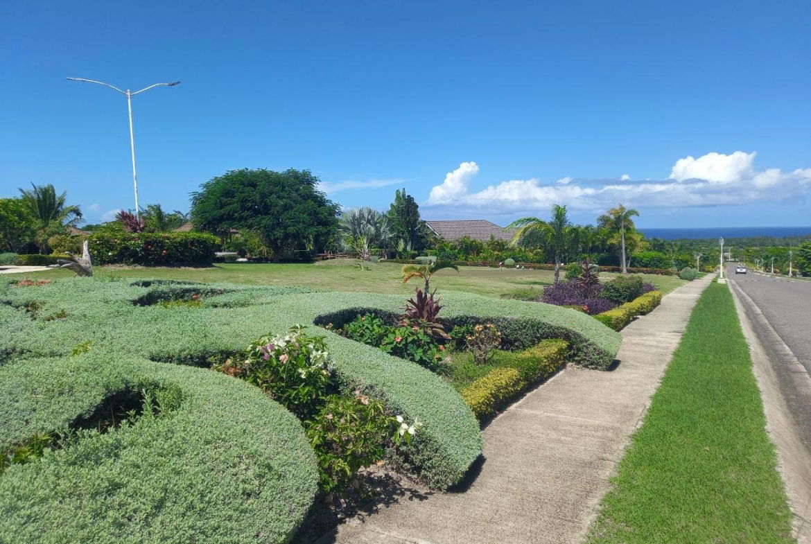 Sixteenth image of 671 Mahoe Drive in Richmond, St. Ann, Jamaica - property is For Rent