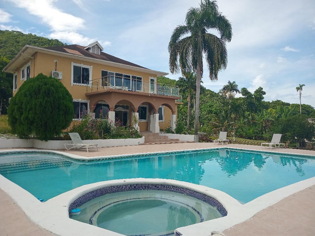 Eighteenth image of 1a Peters Avenue , Spring ga in Reading, St. James, Jamaica - property is For Rent