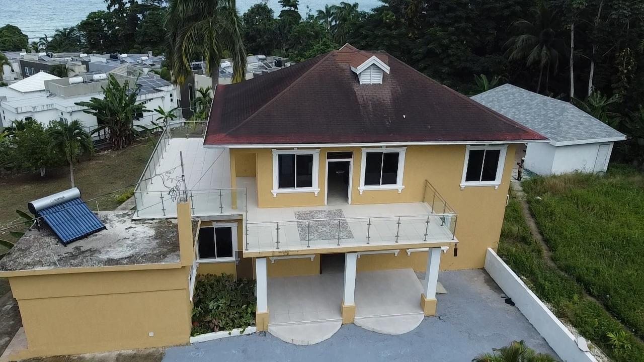 Fifth image of 1a Peters Avenue , Spring ga in Reading, St. James, Jamaica - property is For Rent