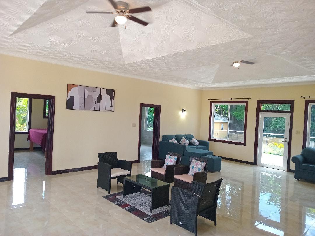 Eighth image of 1a Peters Avenue , Spring ga in Reading, St. James, Jamaica - property is For Rent
