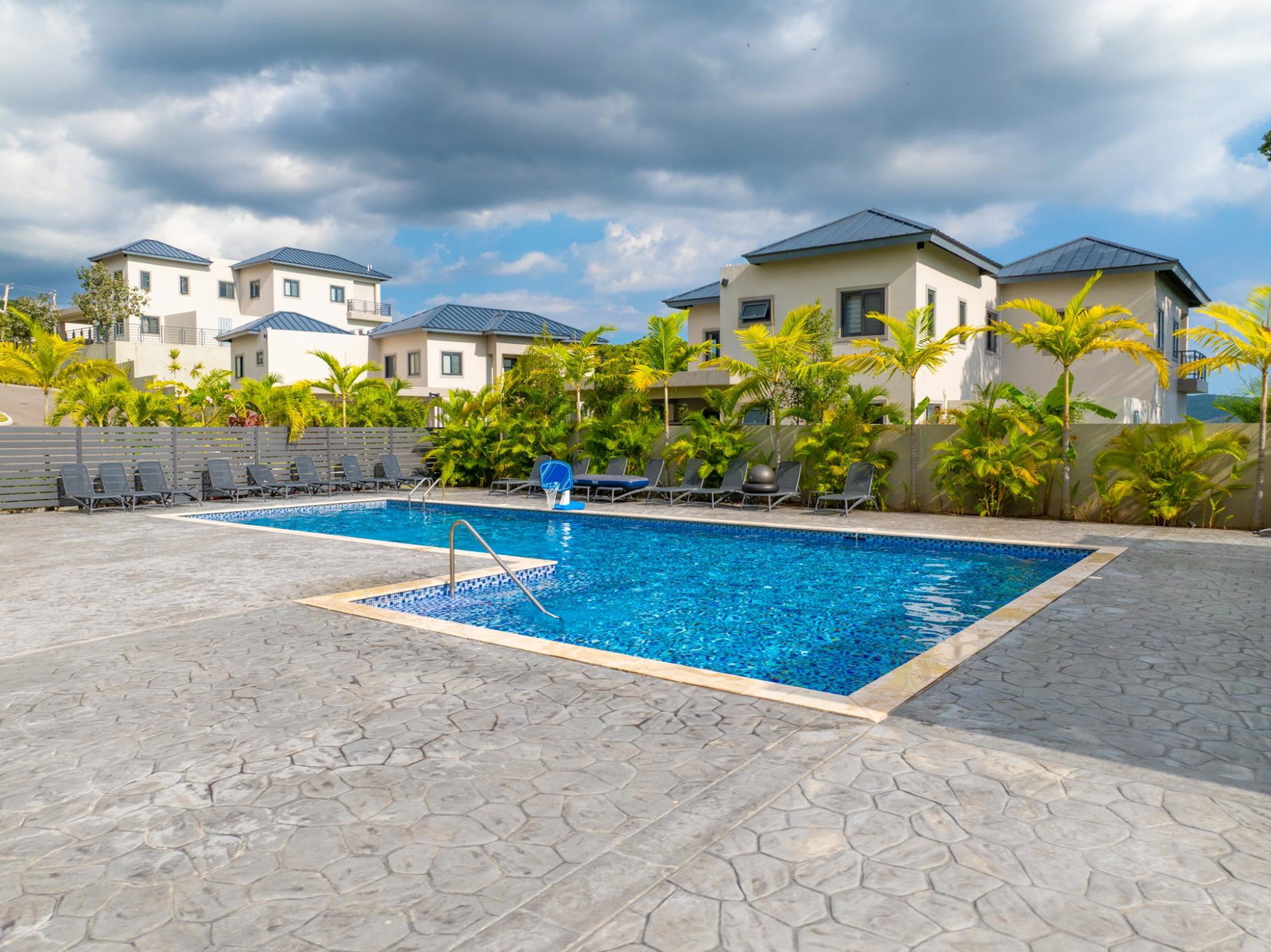 Thirtieth image of 8-1a Tavistock Terrace in Kingston 6, St. Andrew, Jamaica - property is For Sale