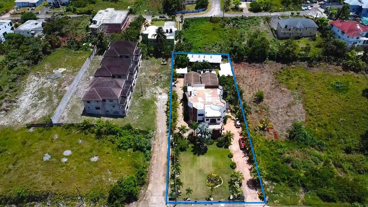 Luxury-5-Bedroom-House-for-Sale-in-Godfrey-Lands-Mandeville-Manchester-Jamaica Fourth image of 1 Fisher Road in Mandeville, Manchester, Jamaica - property is For Sale