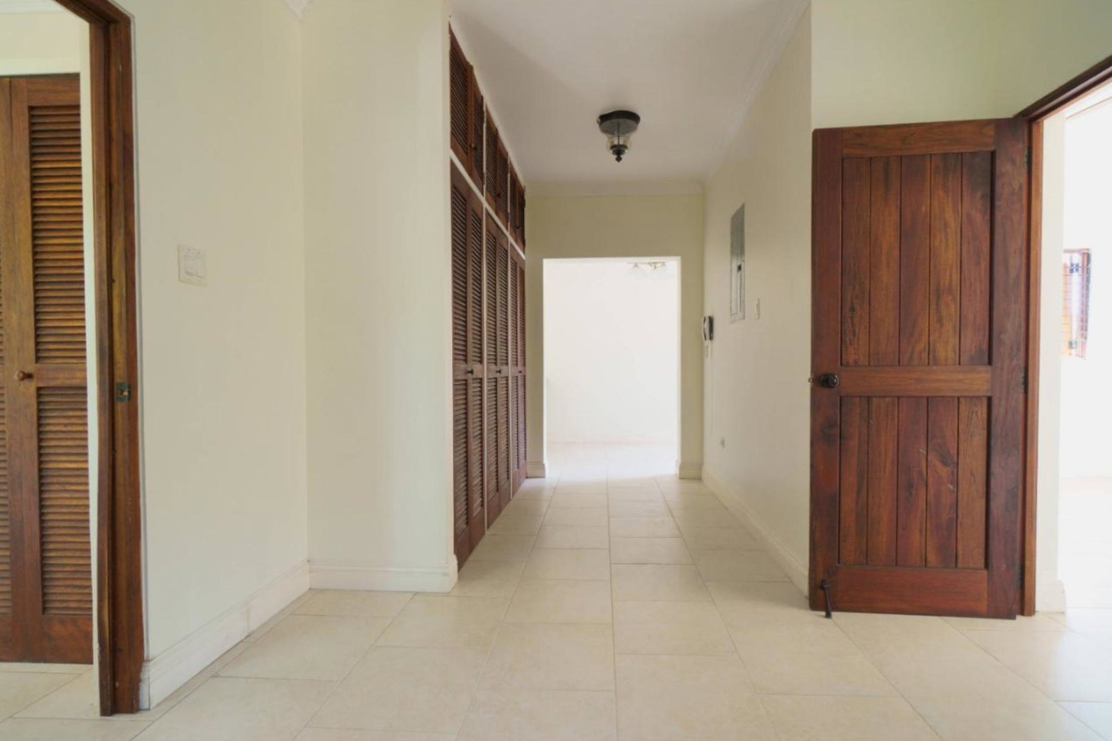 Thirteenth image of 3 Plymouth Way in Kingston 6, St. Andrew, Jamaica - property is For Rent