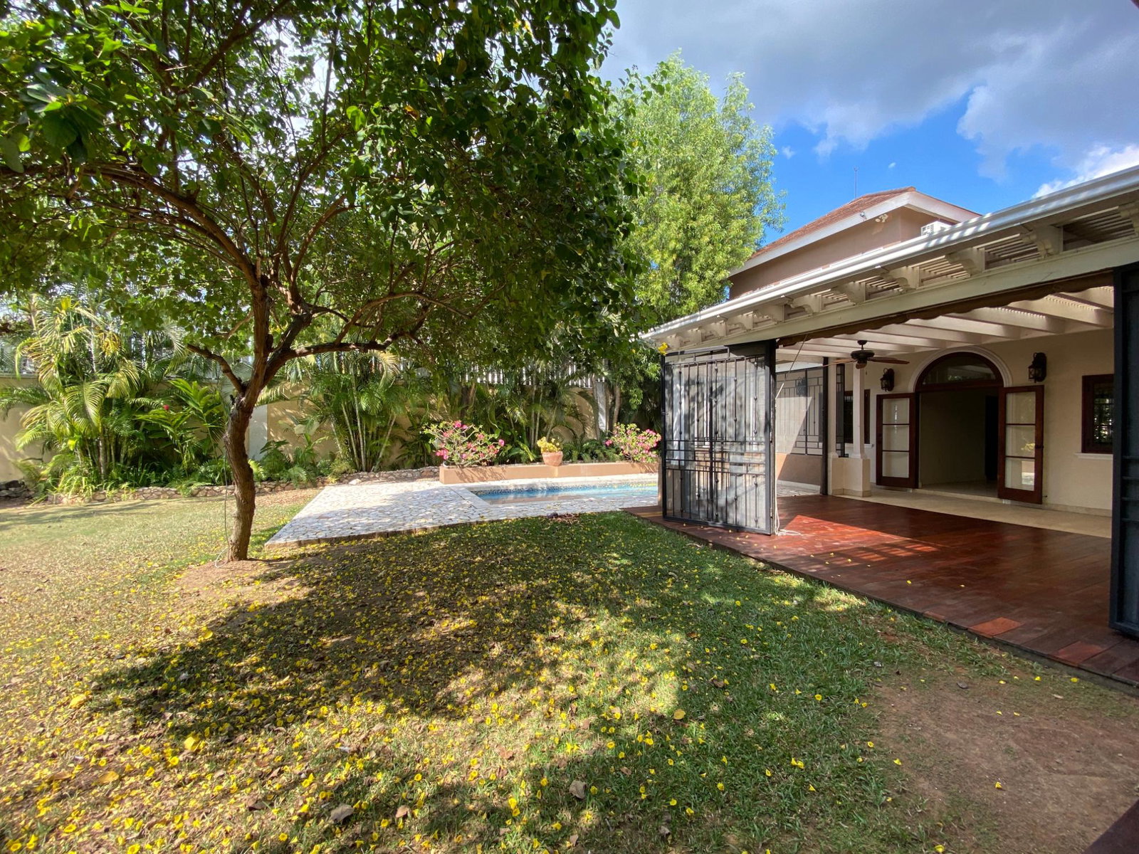 Ninth image of 3 Plymouth Way in Kingston 6, St. Andrew, Jamaica - property is For Rent