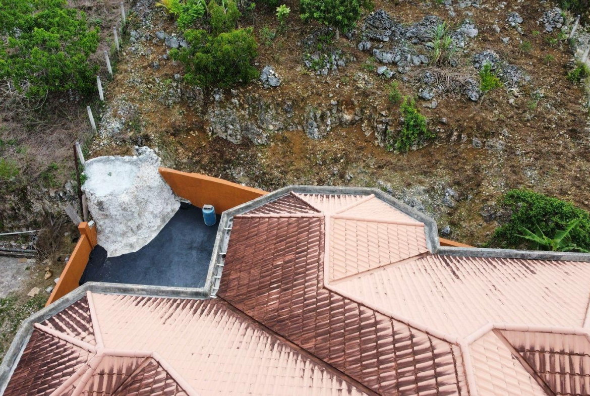 Eleventh image of Kolanut Crescent Spur in Spur Tree, Manchester, Jamaica - property is For Sale