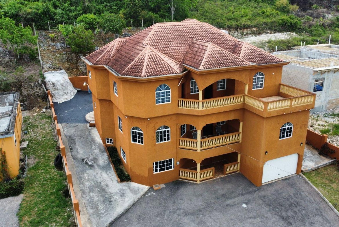 Fourth image of Kolanut Crescent Spur in Spur Tree, Manchester, Jamaica - property is For Sale