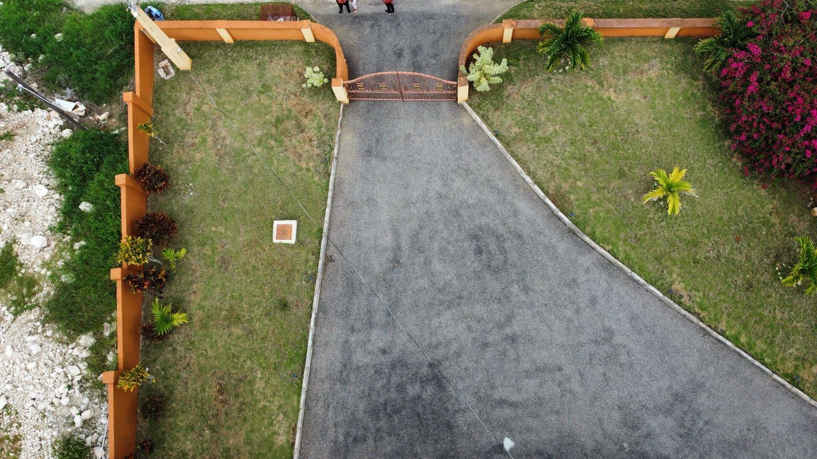Eighth image of Kolanut Crescent Spur in Spur Tree, Manchester, Jamaica - property is For Sale