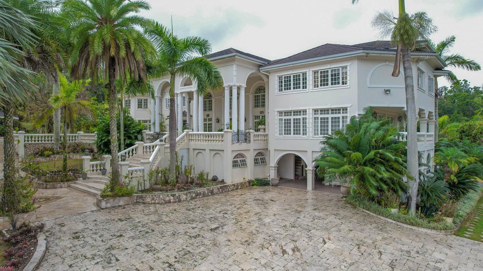 Twenty-First image of 15 Grove Road in Mandeville, Manchester, Jamaica - property is For Sale