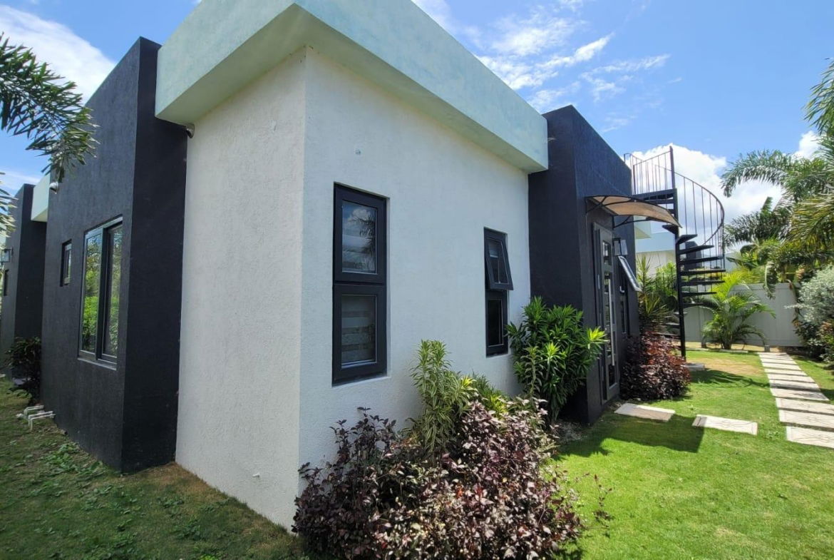 Twenty-Seventh image of 397- Paradisiac Beach Club in Ocho Rios, St. Ann, Jamaica - property is For Sale