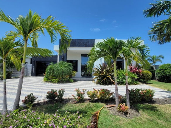 First image of 397- Paradisiac Beach Club in Ocho Rios, St. Ann, Jamaica - property is For Sale