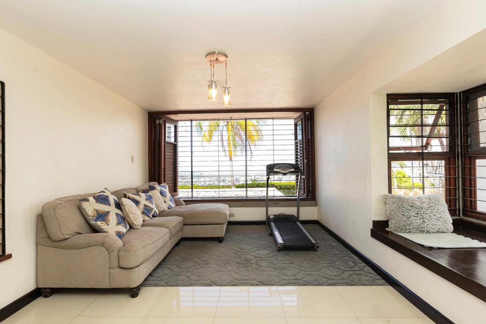 Seventeenth image of 4 Montclair Drive in Kingston 6, St. Andrew, Jamaica - property is For Sale