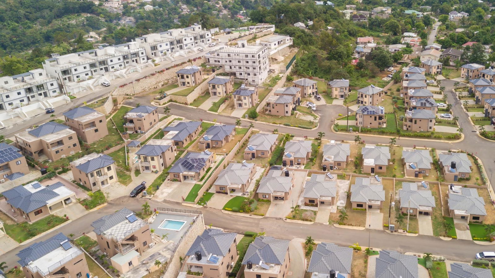 Eleventh image of 27- Ocho Rios Country Club in Ocho Rios, St. Ann, Jamaica - property is For Sale