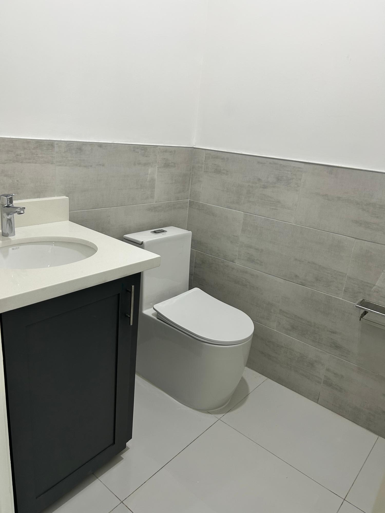 Luxury-Penthouse-Apartment-for-Sale-in-Kingston-St.-Andrew-Stunning-Harbour-Views Ninth image of 12-31 Rochester Avenue in Kingston 8, St. Andrew, Jamaica - property is For Sale