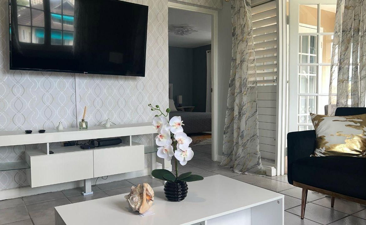 Twentieth image of 301- Bay Pointe Apartments in Montego Bay, St. James, Jamaica - property is For Rent