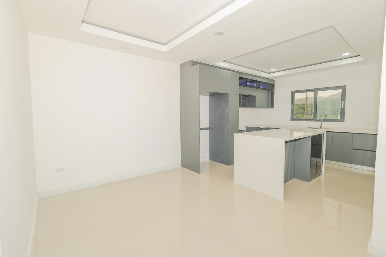 Luxury-Townhouse-for-Sale-at-Ocho-Rios-Country-Club-Jamaica-Resort-Style-Living Fourth image of 76 Ocho Rios Country Club in Ocho Rios, St. Ann, Jamaica - property is For Sale