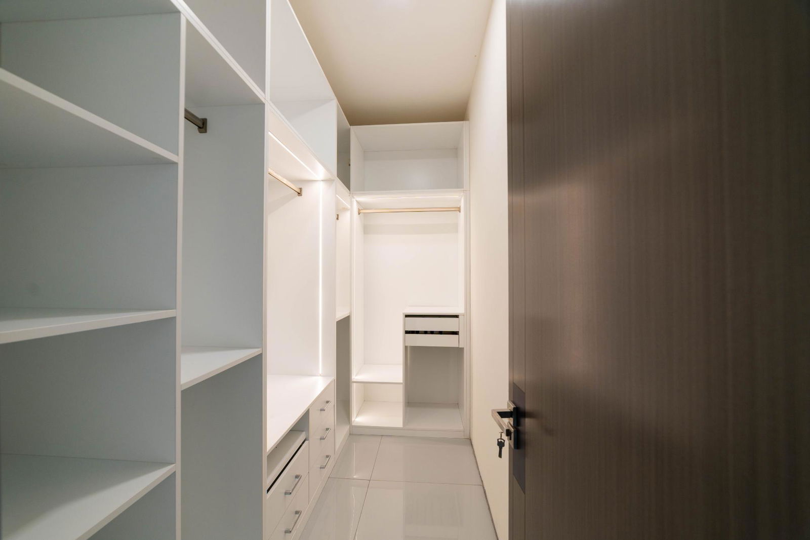 Luxury-Townhouse-for-Sale-at-Onyx-Paradisiac-Beach-Club-St.-Ann-Jamaica Twelfth image of 266- Onyx Paradisiac Beach Clu in Drax Hall Estate, St. Ann, Jamaica - property is For Sale