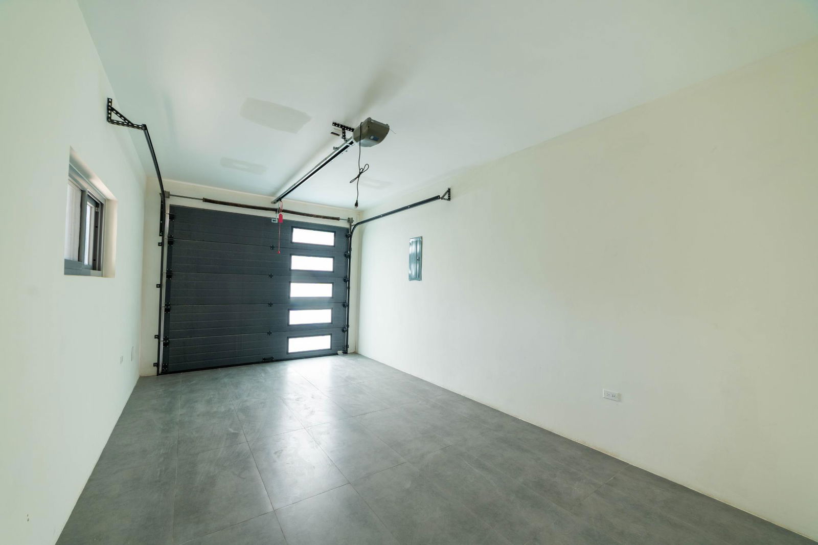 Luxury-Townhouse-for-Sale-at-Onyx-Paradisiac-Beach-Club-St.-Ann-Jamaica Seventh image of 266- Onyx Paradisiac Beach Clu in Drax Hall Estate, St. Ann, Jamaica - property is For Sale