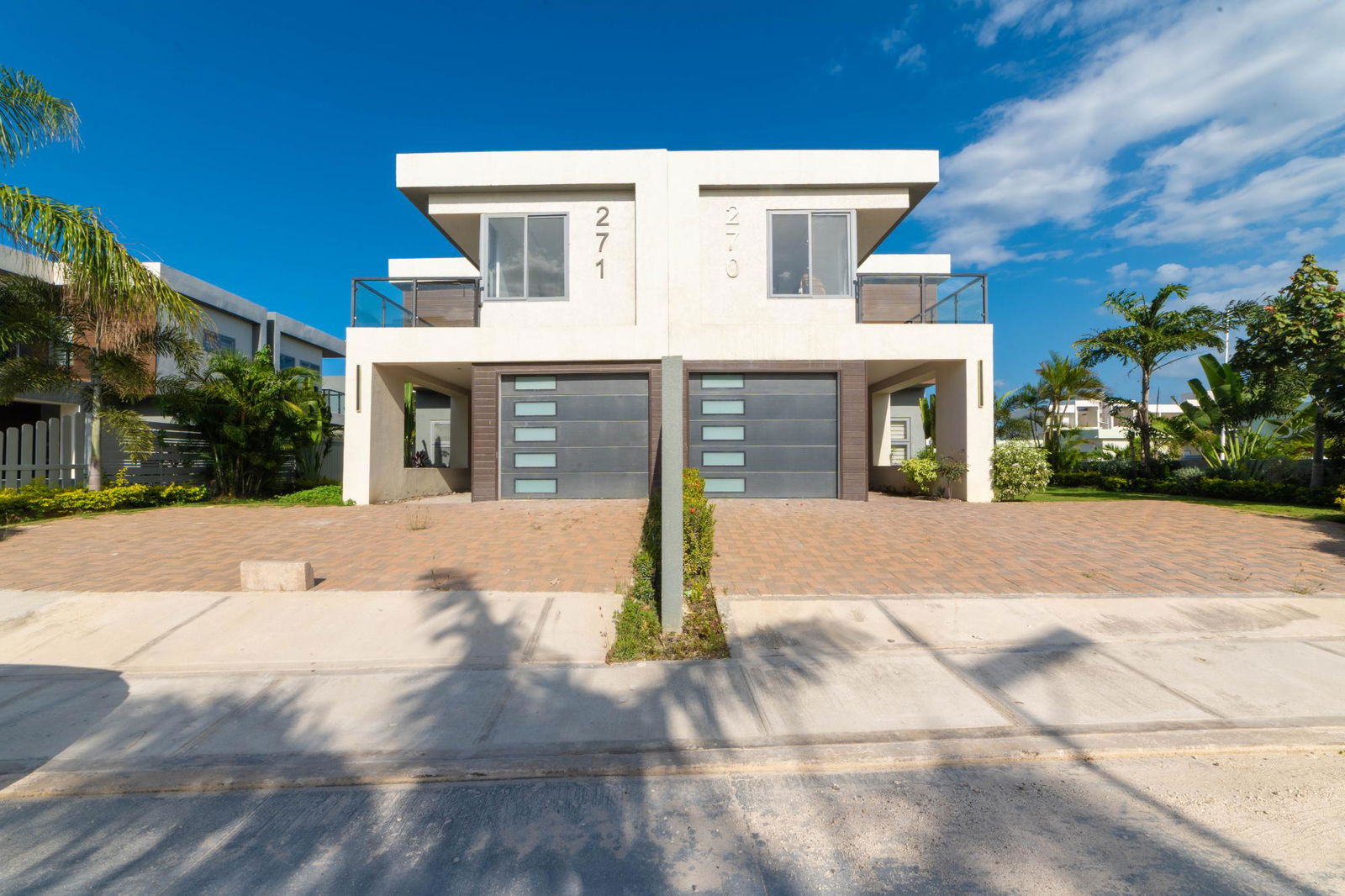 Luxury-Townhouse-for-Sale-at-Onyx-Paradisiac-Beach-Club-St.-Ann-Jamaica First image of 266- Onyx Paradisiac Beach Clu in Drax Hall Estate, St. Ann, Jamaica - property is For Sale