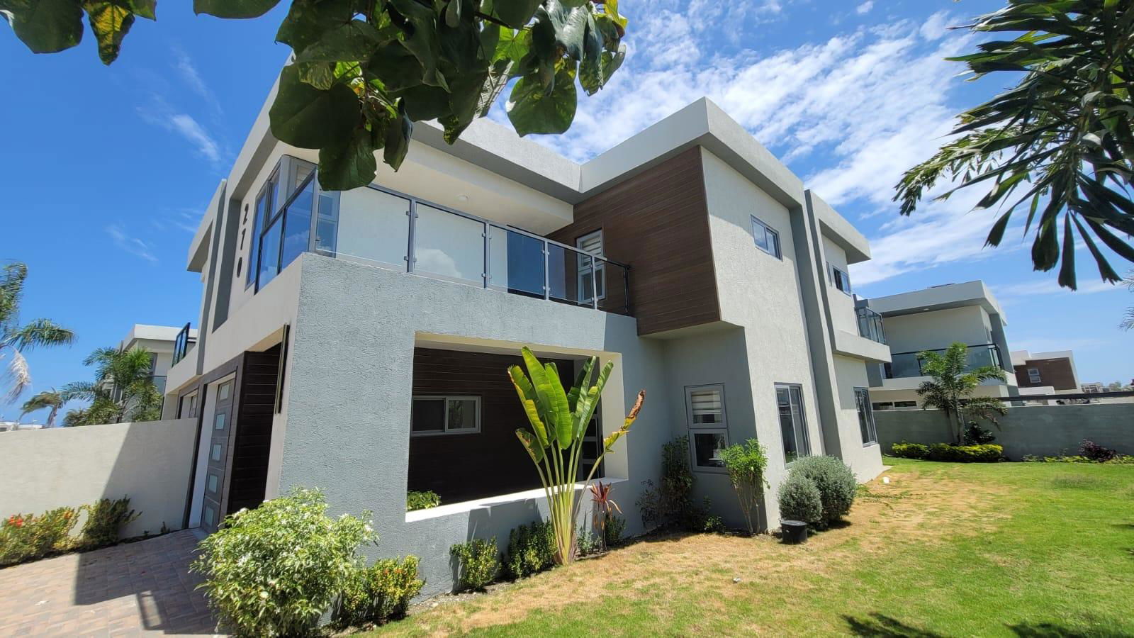 Luxury-Townhouse-for-Sale-at-Paradisiac-Beach-Club-St.-Ann-Jamaica Twenty-Seventh image of 277- Paradisiac Beach Club, on in Ocho Rios, St. Ann, Jamaica - property is For Sale