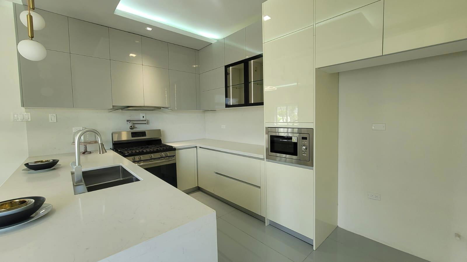 Luxury-Townhouse-for-Sale-at-Paradisiac-Beach-Club-St.-Ann-Jamaica Ninth image of 277- Paradisiac Beach Club, on in Ocho Rios, St. Ann, Jamaica - property is For Sale