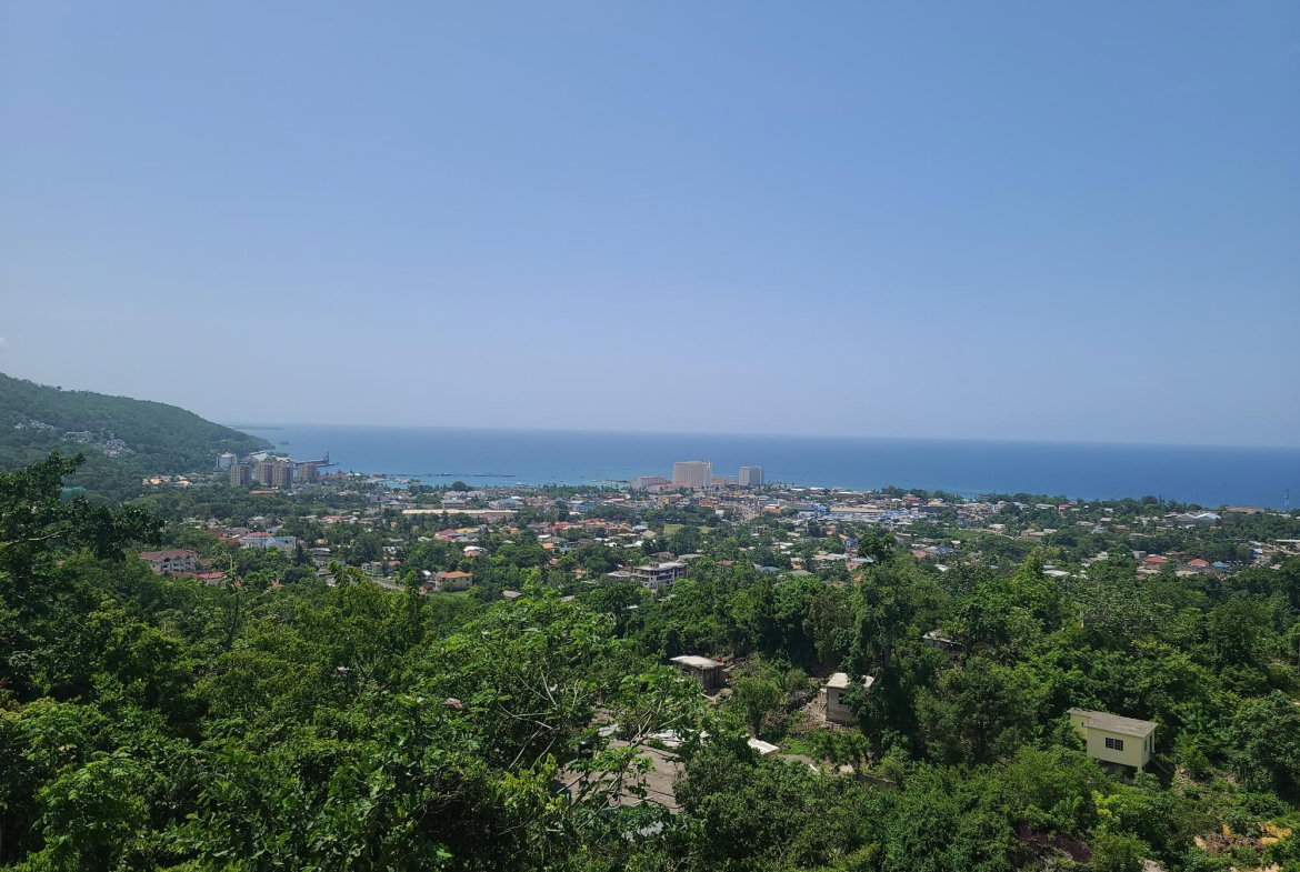 Thirteenth image of th 3- Ocho Rios Country Club in Ocho Rios, St. Ann, Jamaica - property is For Sale