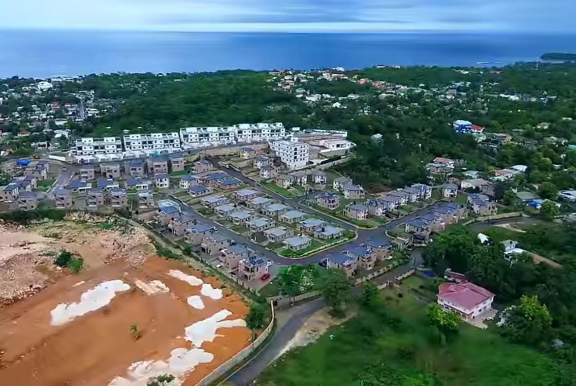 Seventeenth image of th 3- Ocho Rios Country Club in Ocho Rios, St. Ann, Jamaica - property is For Sale