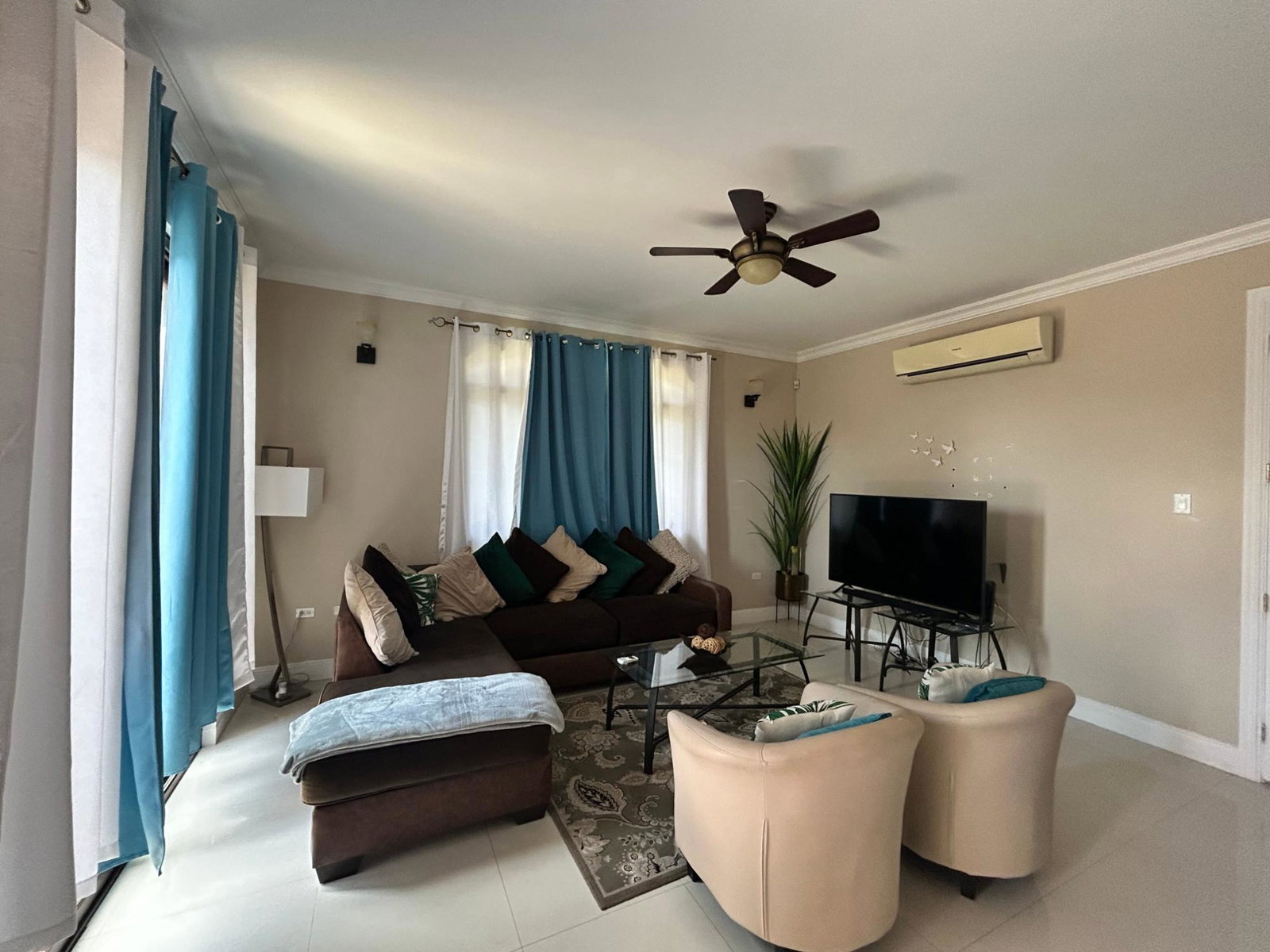 Eighth image of 11-1079 Taylor Road in Ironshore, St. James, Jamaica - property is For Sale