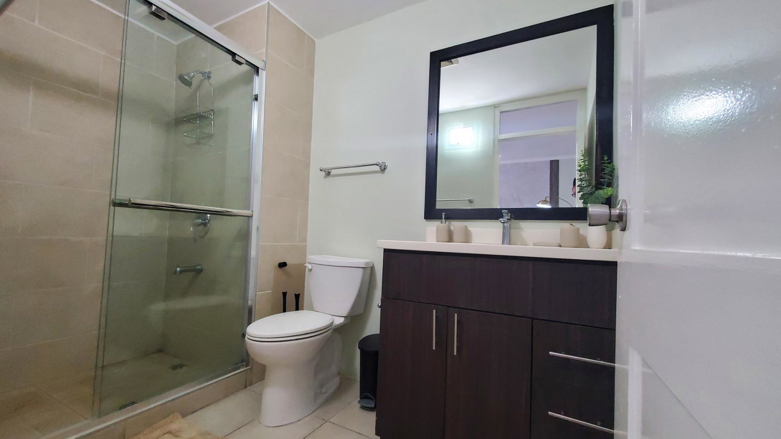 Twenty-Second image of 21-6 Brompton Road in Kingston 5, St. Andrew, Jamaica - property is For Rent