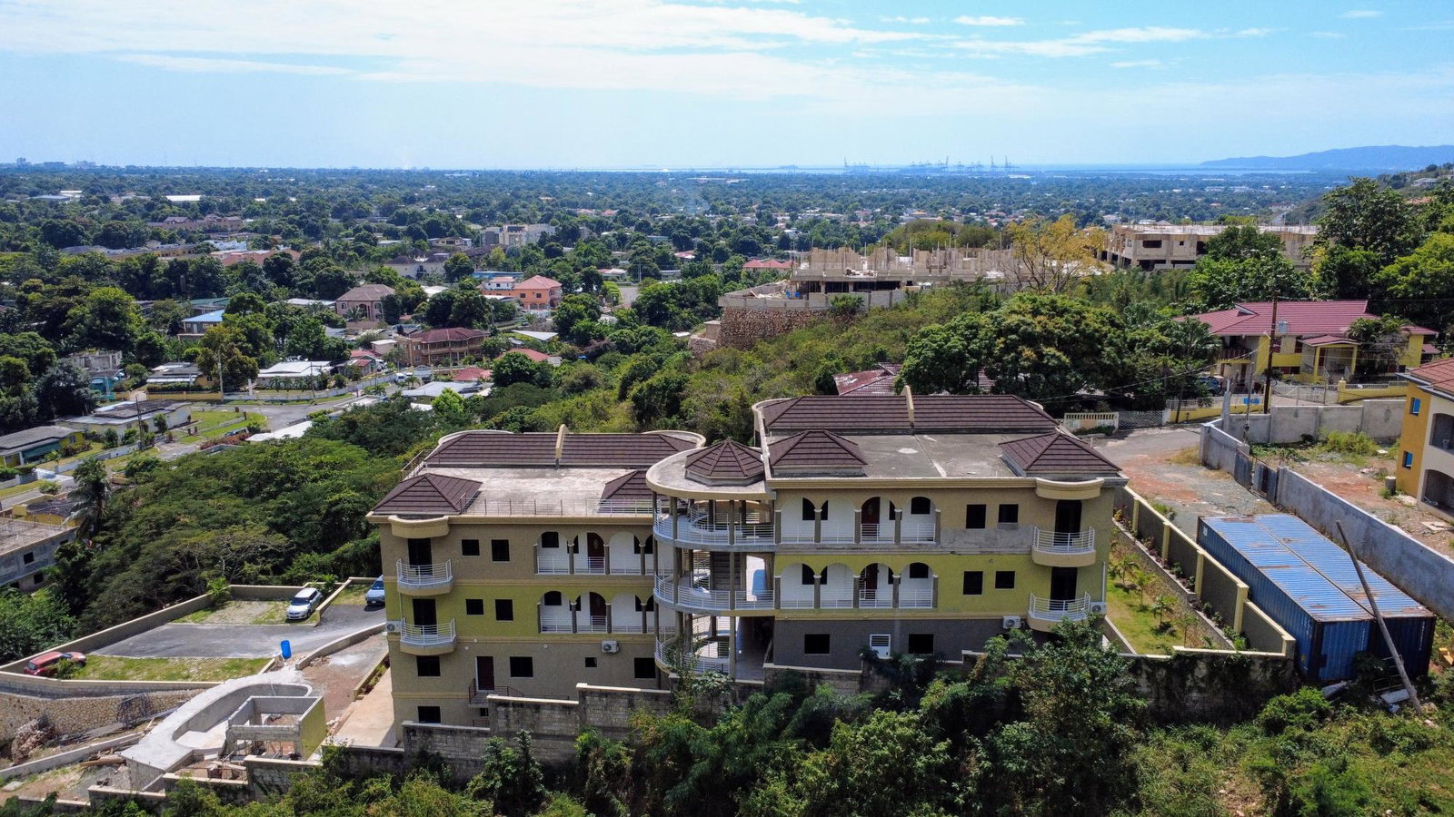 Seventeenth image of 3- Mayfair Close in Kingston 19, St. Andrew, Jamaica - property is For Rent