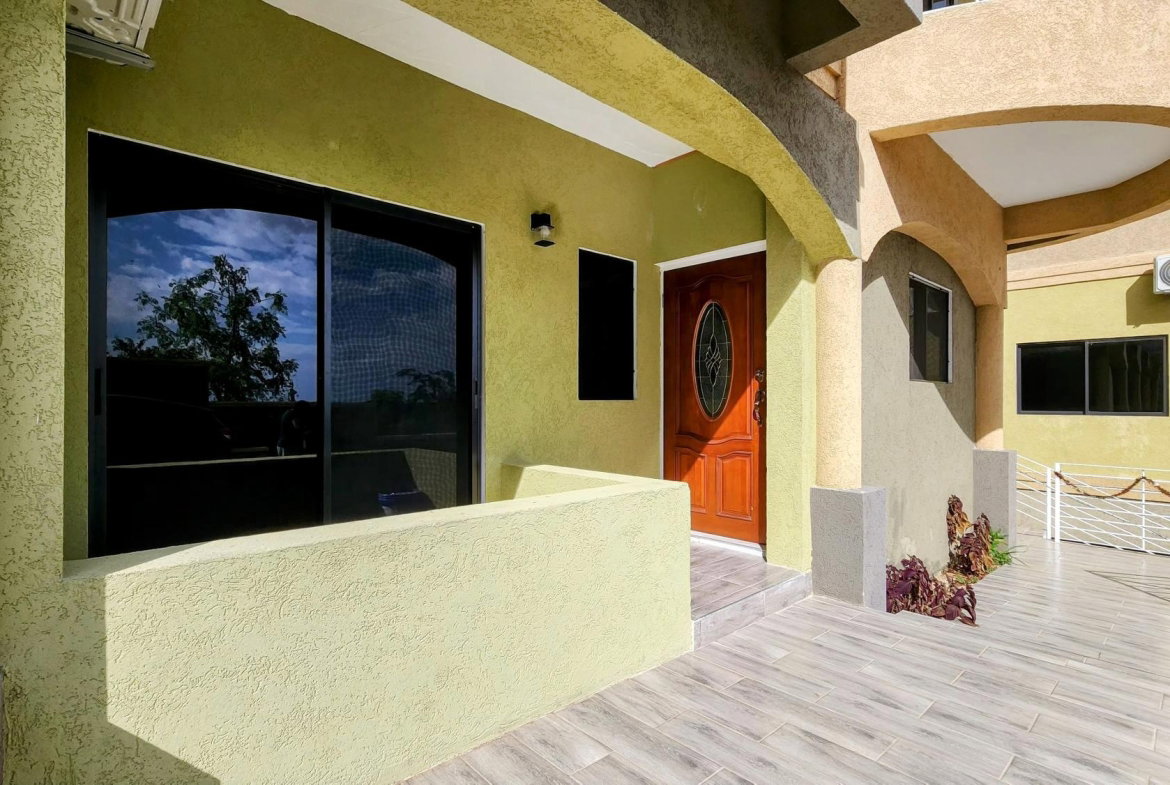 Fourth image of 3- Mayfair Close in Kingston 19, St. Andrew, Jamaica - property is For Rent