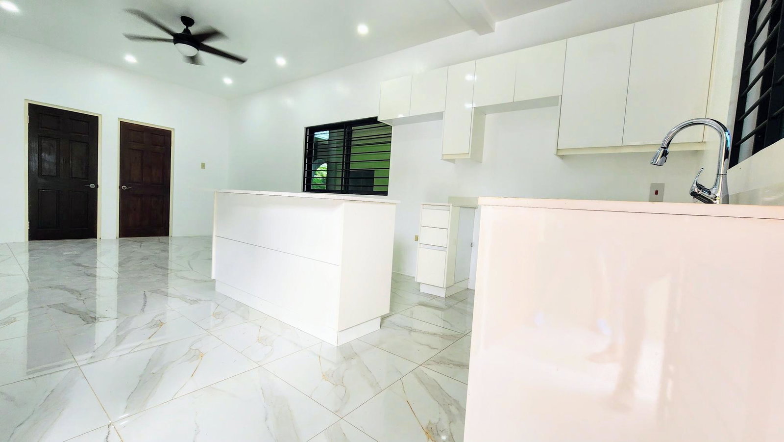 Fifth image of 3- Mayfair Close in Kingston 19, St. Andrew, Jamaica - property is For Rent