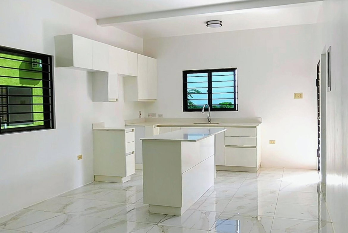 Sixth image of 3- Mayfair Close in Kingston 19, St. Andrew, Jamaica - property is For Rent