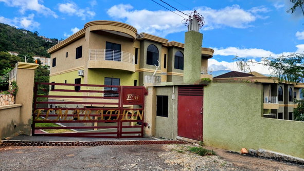 First image of 3- Mayfair Close in Kingston 19, St. Andrew, Jamaica - property is For Rent