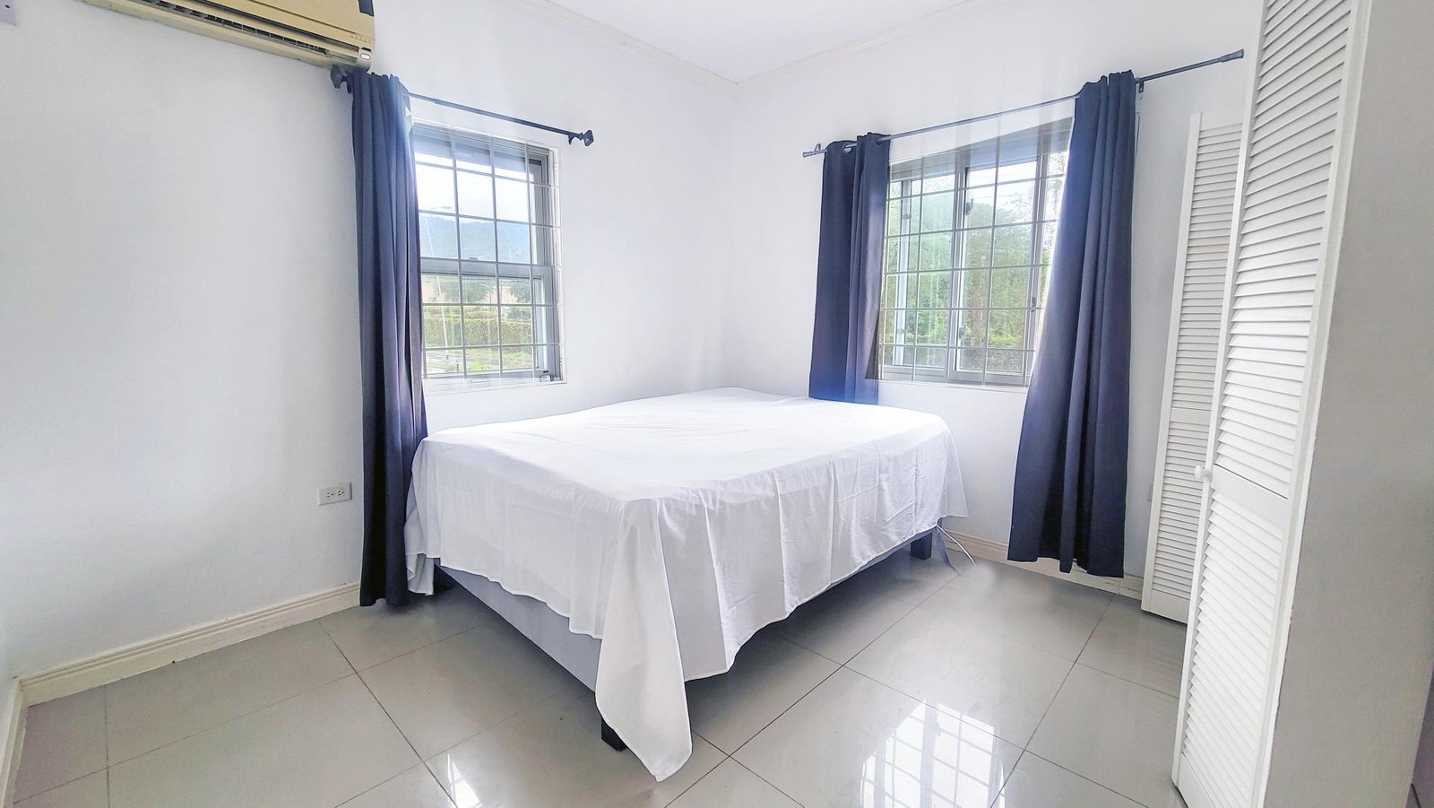 Eleventh image of 5-2 Spathodia Avenue in Kingston 6, St. Andrew, Jamaica - property is For Rent