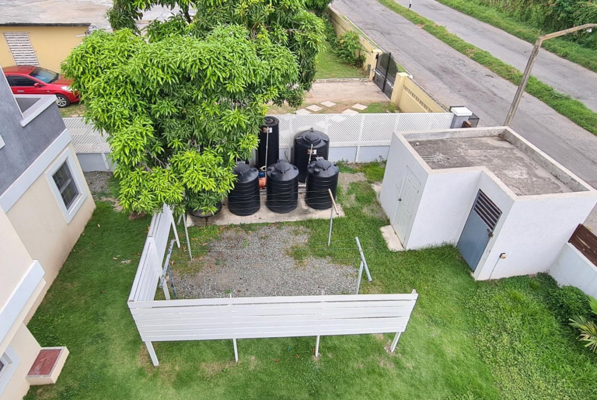 Seventeenth image of 5-2 Spathodia Avenue in Kingston 6, St. Andrew, Jamaica - property is For Rent
