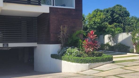 Third image of 6-71 Border Avenue in Kingston 19, St. Andrew, Jamaica - property is For Sale