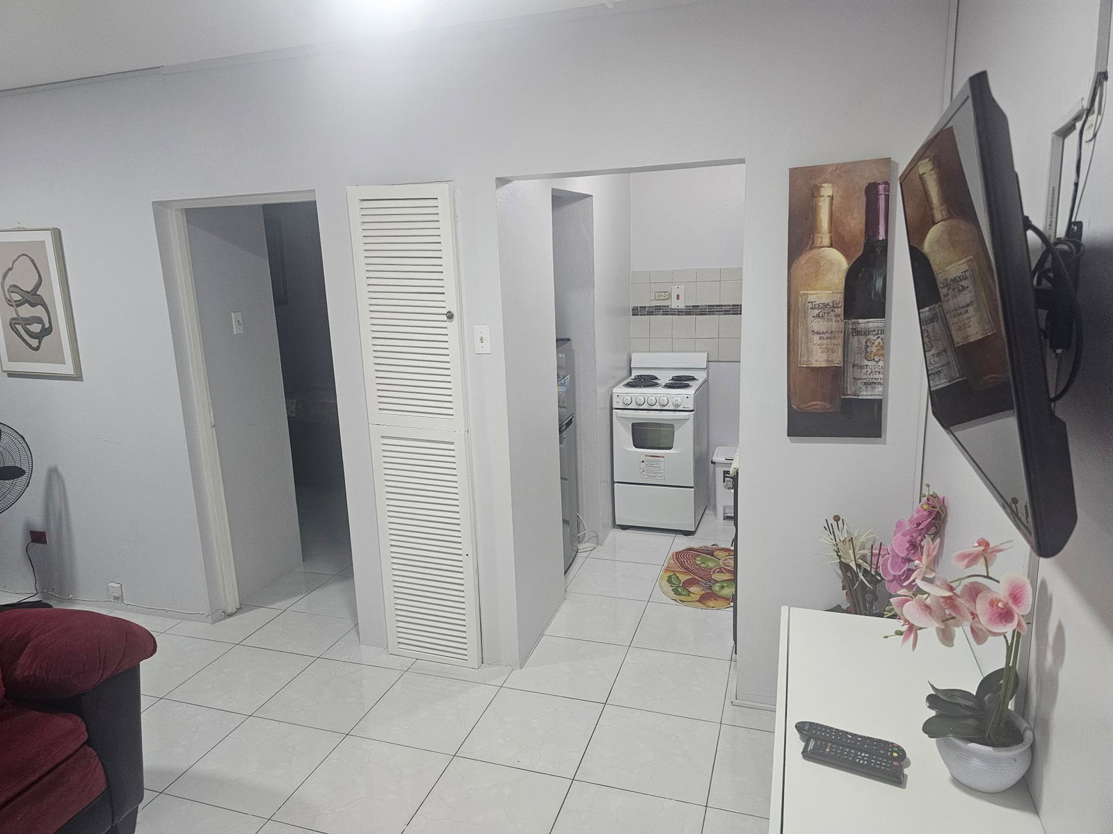 Third image of 33-125 1/2 Constant Spring Road in Kingston 8, St. Andrew, Jamaica - property is For Sale