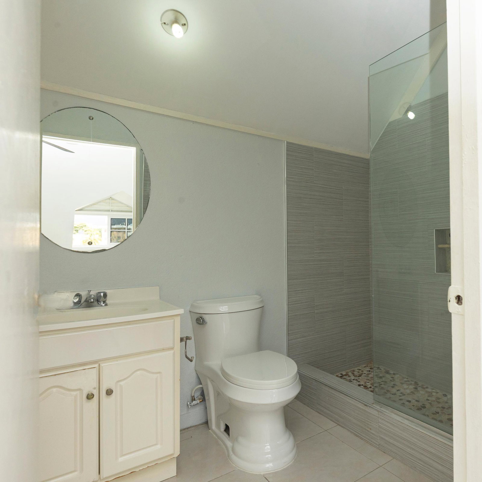 Tenth image of H143-13 Merrivale Close in Kingston 8, St. Andrew, Jamaica - property is For Sale